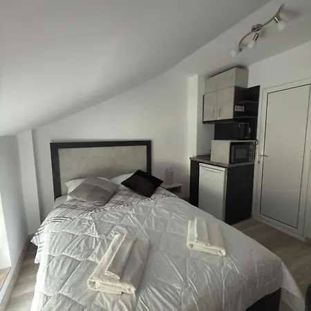 Storm Apartment